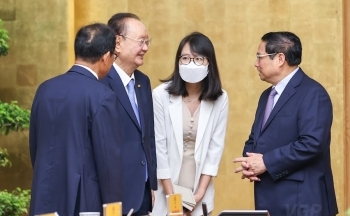 Đề nghị nhà đầu tư ‘hài hòa lợi ích, chia sẻ rủi ro’, góp phần đưa Việt Nam sớm trở thành một trung tâm trong chuỗi giá trị
