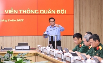 Thủ tướng: Tập đoàn Viettel phải luôn đổi mới, sáng tạo, đột phá, tích cực đóng góp xây dựng và bảo vệ Tổ quốc