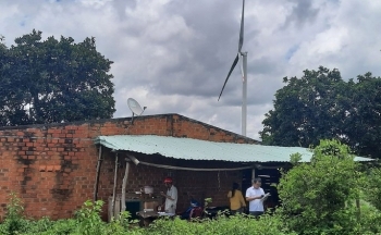 Xáo trộn cuộc sống vì dự án điện gió