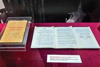 Sống lại lịch sử hào hùng qua tư liệu quý