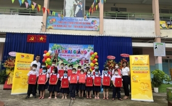 Công ty CP Phân bón Dầu khí Cà Mau khởi động mùa học bổng mới 2022 – 2023