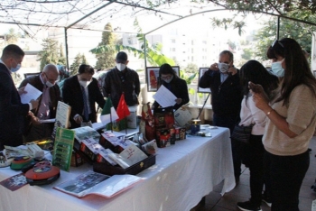 Gặp mặt và giới thiệu sản phẩm Việt Nam đến doanh nghiệp Algeria