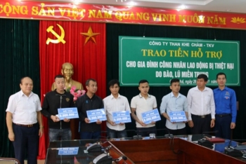 Than Khe Chàm: Hỗ trợ gia đình công nhân hơn 187 triệu đồng