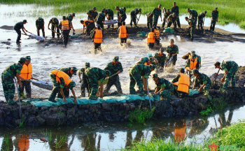 Xứng đáng Quân đội anh hùng của dân tộc Việt Nam anh hùng