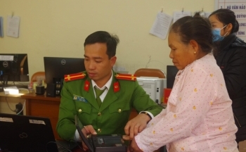 Đưa 21/25 dịch vụ công thiết yếu lên môi trường điện tử phục vụ nhân dân