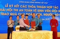 Năm 2019: Ngừng việc tập thể giảm mạnh