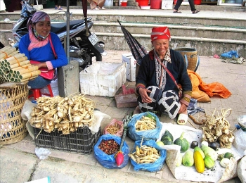 Phát triển thị trường vùng dân tộc thiểu số và miền núi: Còn nhiều rào cản