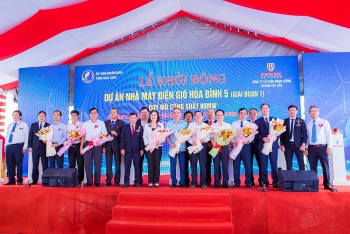 Khởi động dự án Nhà máy điện gió Hòa Bình 5