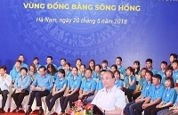 Thủ tướng tiếp tục lắng nghe và sẻ chia với công nhân lao động