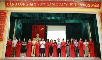 Nam Định nhân rộng mô hình thu gom rác thải trên sông