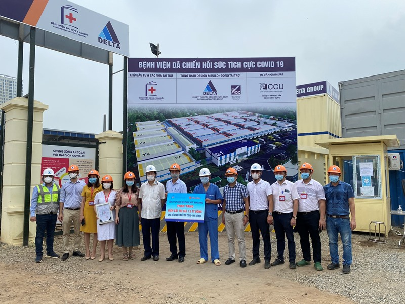 Rạng Đông tài trợ hệ thống chiếu sáng trị giá 1,8 tỷ đồng cho Bệnh viện Dã chiến