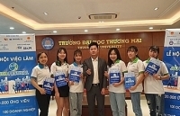 Khoảng 30 nghìn sinh viên và người lao động đến với Lễ hội việc làm 2019