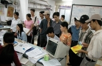 “Nóng” thị trường nhân sự thời vụ