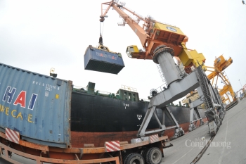 Cơ hội và thách thức nào cho hoạt động xuất nhập khẩu năm 2022?