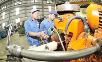 [Infographic] Kinh tế 5 tháng: Nhiều điểm sáng