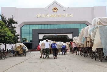 Xuất nhập khẩu qua cửa khẩu Cao Bằng giảm