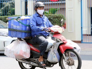 Ưu tiên một số lao động ngành thực phẩm tươi sống được phép lưu thông trên đường sau 18h