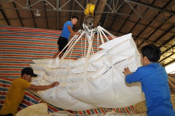 Bộ Công Thương áp dụng biện pháp chống lẩn tránh biện pháp phòng vệ thương mại đối với đường mía