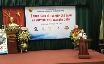 Cao đẳng Kinh tế Công nghiệp Hà Nội: 120 sinh viên tìm được việc làm tại Ngày hội việc làm 2020