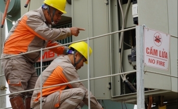 Điện lực Quảng Ninh: Đảm bảo cung cấp điện ổn định trong ngày bầu cử
