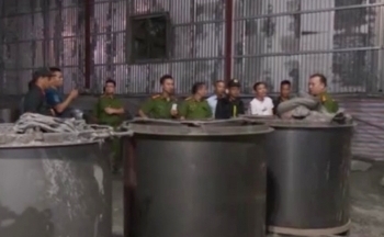 Quảng Ninh: Phá đường dây buôn lậu quặng sang Trung Quốc