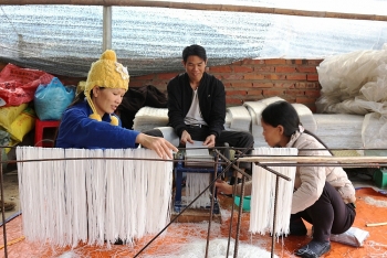 Phát triển kinh tế vùng dân tộc thiểu số và miền núi gắn với xây dựng nông thôn mới