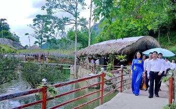 Xây dựng Đảng – Xây đắp niềm tin của nhân dân với Đảng