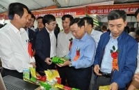Phú Thọ - lan tỏa phiên chợ hàng Việt lên miền núi