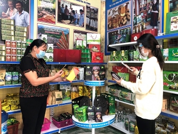 Hà Giang: Nâng cao nhận thức, đẩy mạnh ứng dụng công nghệ trong sản xuất, tiêu thụ nông sản