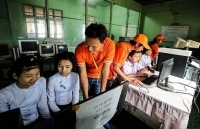 Viettel chính thức triển khai công nghệ SIM điện tử tại Lào