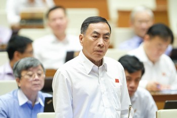 Đại biểu Quốc hội: Cần điều chỉnh giá vàng SJC trong nước phù hợp với thị trường thế giới