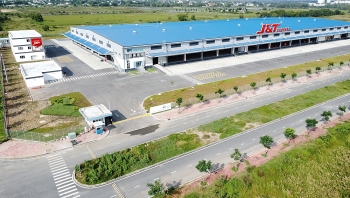 Đầu tư trung tâm trung chuyển: Tăng lợi thế cạnh tranh cho doanh nghiệp chuyển phát nhanh