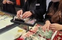 Vàng SJC đang cao hơn thế giới khoảng 500.000 đồng mỗi lượng