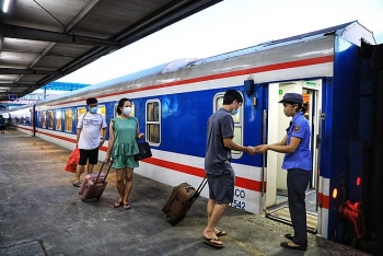 Sau Tết Nguyên đán, giá vé tàu giảm sâu tới 50%