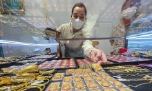 Giá vàng liên tục lập đỉnh, chuyên gia chỉ ra 3 yếu tố hỗ trợ quan trọng