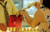 USD ngân hàng đi lên, vàng SJC tăng giảm nhiều chiều