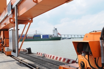 Tháo gỡ khó khăn về chi phí logistics