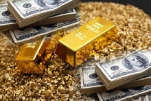 Vàng điều chỉnh giảm khi sức khỏe USD tăng trở lại
