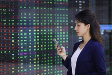 Cổ phiếu nào là tâm điểm khối ngoại bán ròng hơn 1.530 tỷ tuần qua?