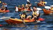 Dịch vụ chèo Kayak và chèo đò được hoạt động tại 5 tuyến, 8 điểm trên vịnh Hạ Long