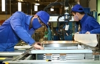 Nhận diện thách thức, tìm động lực mới