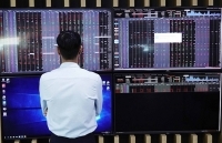 Thị trường chứng khoán mở phiên sáng 21/4 trong sắc đỏ lan rộng