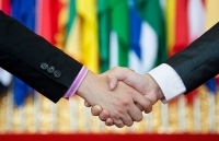 Anh khởi động đàm phán FTA với Nhật Bản