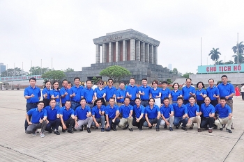 Đảng bộ Khí Đông Nam Bộ tổ chức chương trình về nguồn