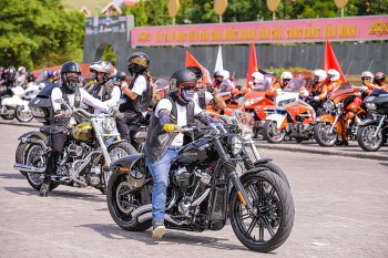 Lễ hội xe Sầm Sơn 2022: Mãn nhãn và nhiều cảm xúc