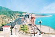 Hành trình 37 năm với thủy điện