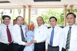 Thủ tướng: Chính phủ sẽ ban hành một số chính sách mới hỗ trợ HTX