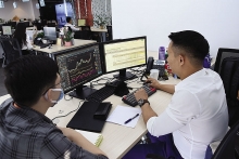 Lá chắn phòng thủ từ cổ phiếu điện