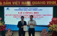 Bộ Công Thương trao quyết định bổ nhiệm Phó hiệu trưởng Trường Đại học Điện lực