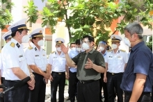 TP. Hồ Chí Minh phải đảm bảo người dân không thiếu ăn, thiếu mặc